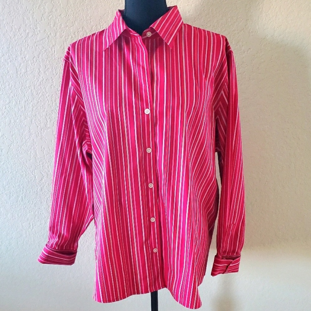 EDDIE BAUER Long sleeved button-down 100% top. Never worn as it did not fit.